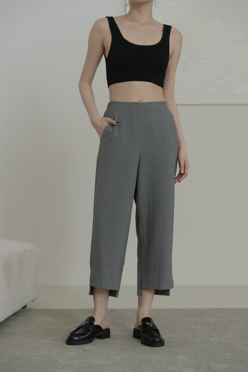 【品牌原創】Rebekka 俐落 九分直筒寬褲 設計褲管 淺灰 - 女裝闊腳褲/長褲 - 聚酯纖維 灰色
