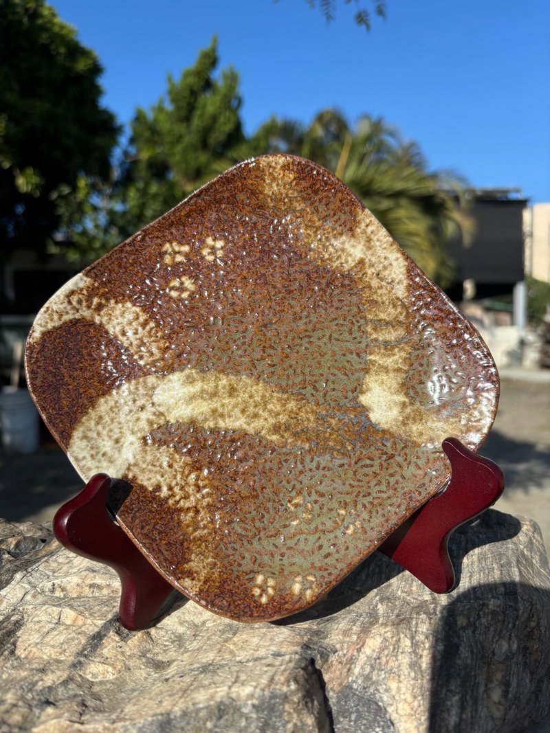 白紋梅花角皿 - 皿・プレート - 陶器 ブラウン