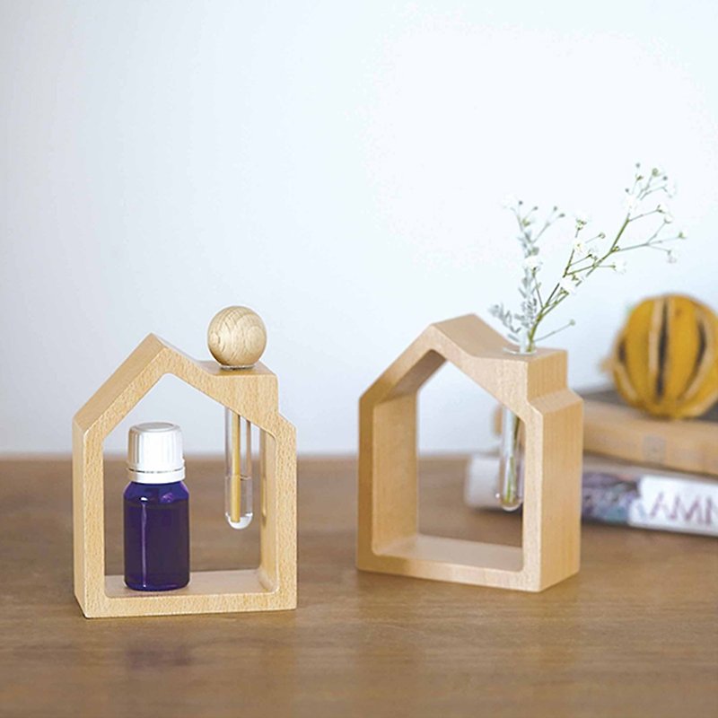 Frame-shaped cabin essential oil aroma device - น้ำหอม - ไม้ สีกากี