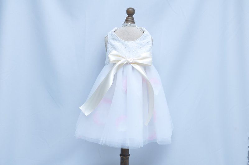 Ke Yanen wedding dress. Among the dress series - Clothing & Accessories - Cotton & Hemp 