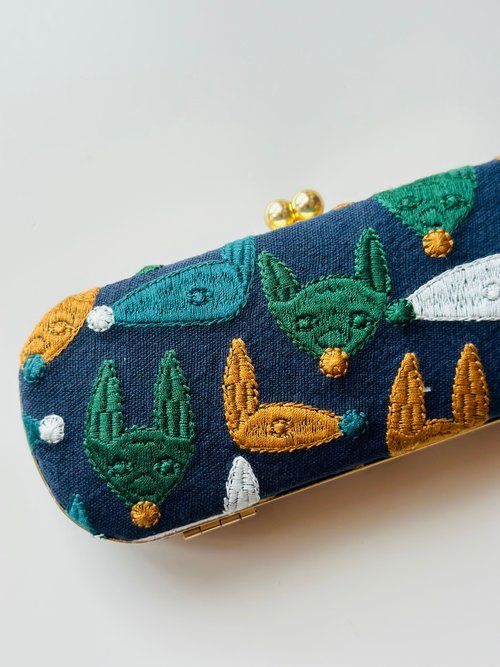 手刺繍の眼鏡ケース『たんぽぽ』【受注生産】 | iichi 日々の