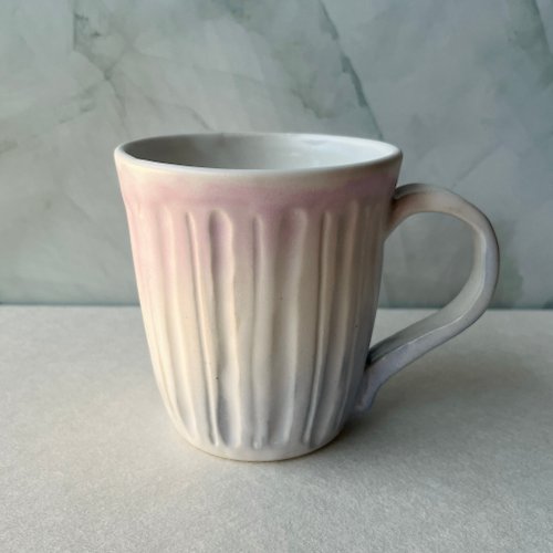 兩顆麻糬陶藝工作室 童心未泯。手工陶瓷馬克杯 大容量 茶杯 咖啡杯 母親節禮物