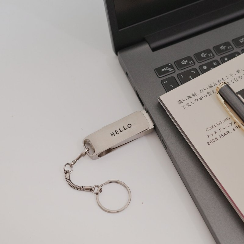 Customizable USB Flash Drive, Swivel USB, Matte Metal USB Charm - อื่นๆ - โลหะ 
