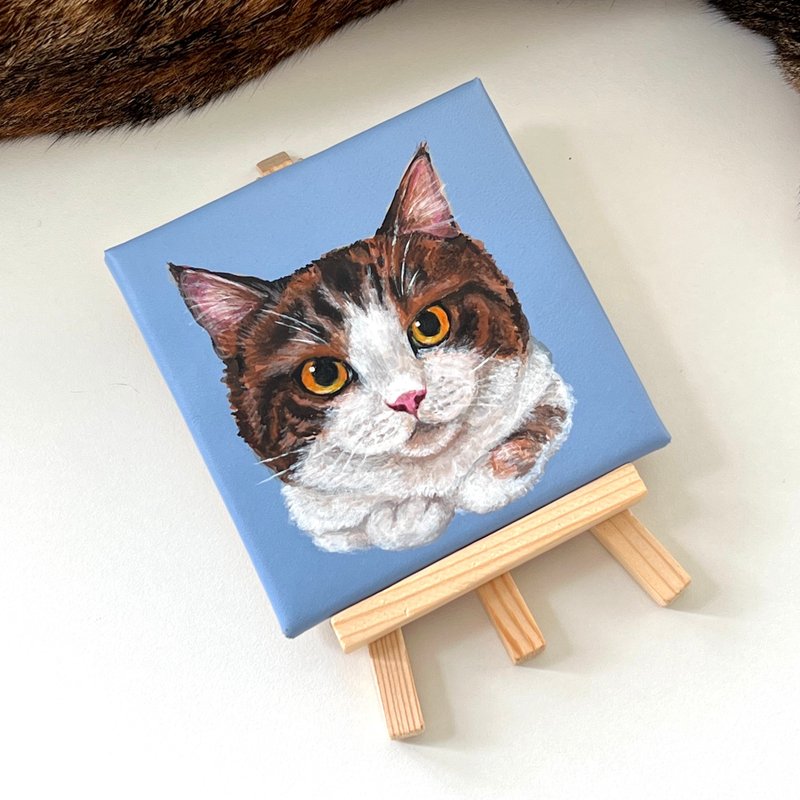 Customized high-quality hand-painted leather hanging picture with wooden stand on the table 10x10cm - Items for Display - Genuine Leather Multicolor