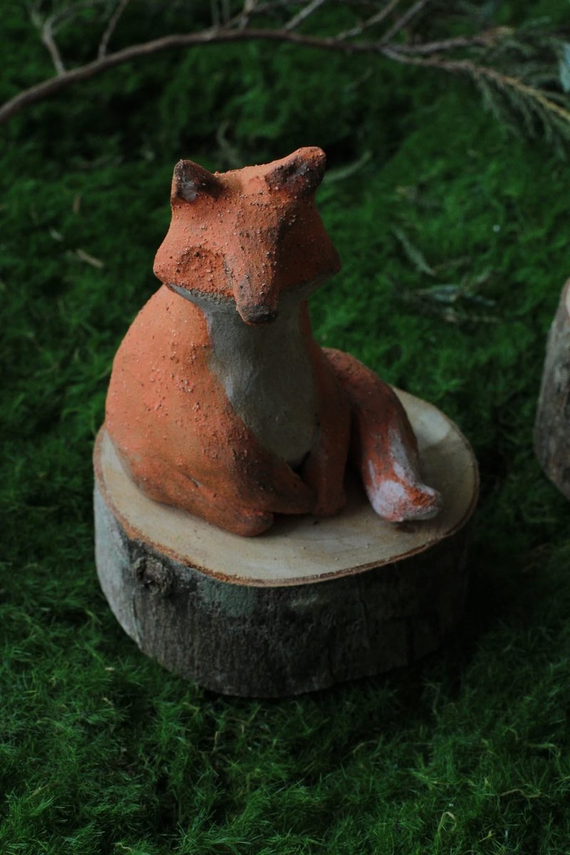 Personalized hand-kneaded ceramic fox figurine - Items for Display - Pottery Orange