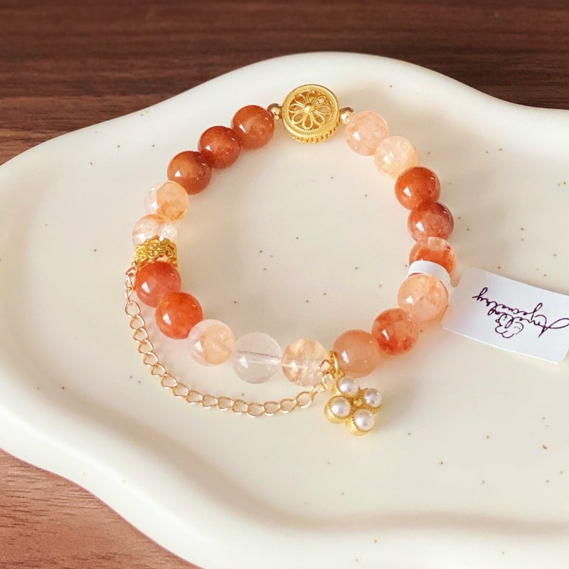 Amelia Jewelry丨Red Makeup丨Red Rabbit Hair Red Plastic Flower Original Design Bracelet - Bracelets - Crystal Orange