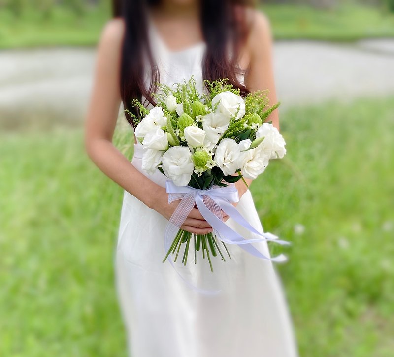 Fresh flowers/ bridal bouquet/ small fresh bouquet - Plants - Plants & Flowers 