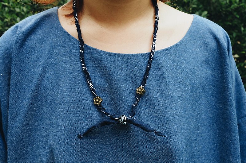 MORI fabric necklace - 項鍊 - 棉．麻 多色