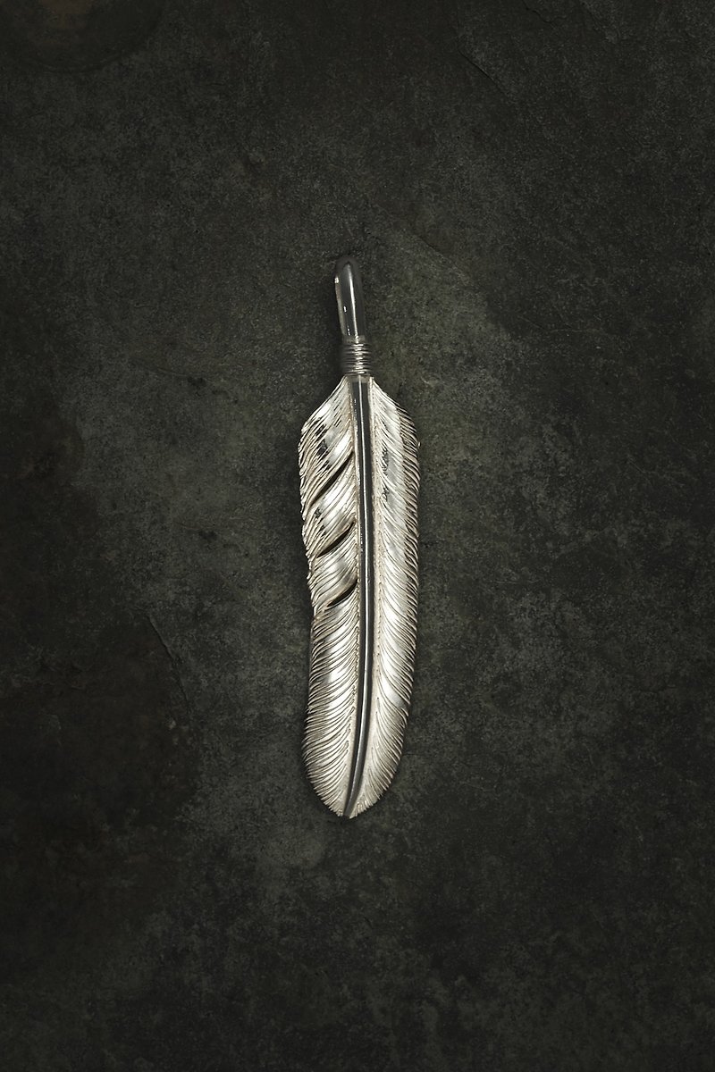 925 Sterling Silver Extra Large Feather Pendant Right - สร้อยคอ - เงินแท้ สีเงิน
