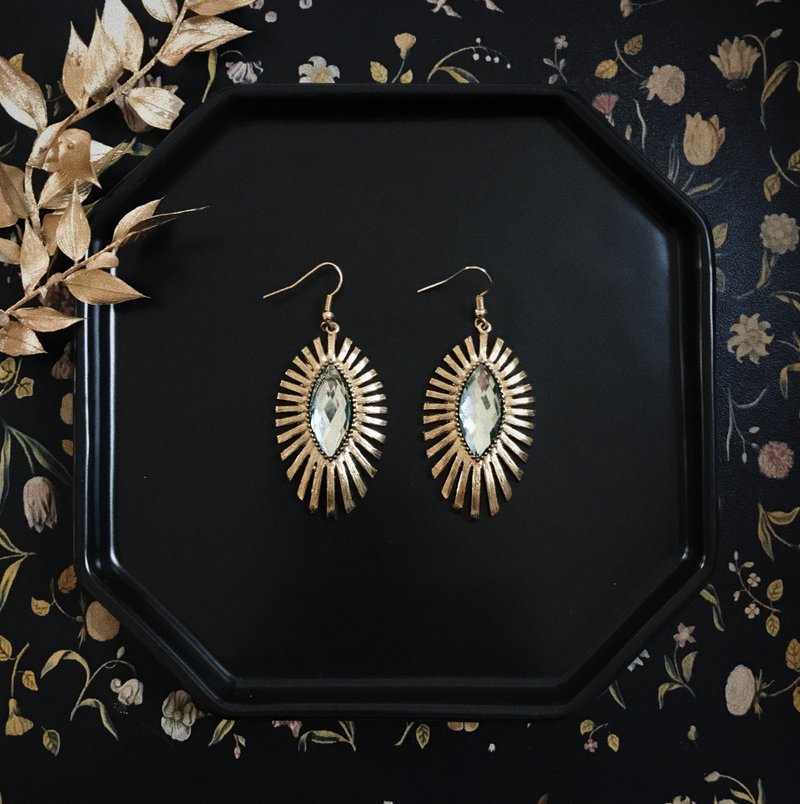 Antique Earrings | Green Phnom Penh Classical Imitation Gemstones | CAA026 - ต่างหู - วัสดุอื่นๆ สีเขียว