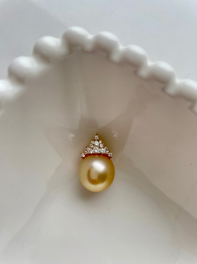冰雪女王~天然海水珍珠 南洋金珠 純銀吊墜 - 項鍊 - 珍珠 金色