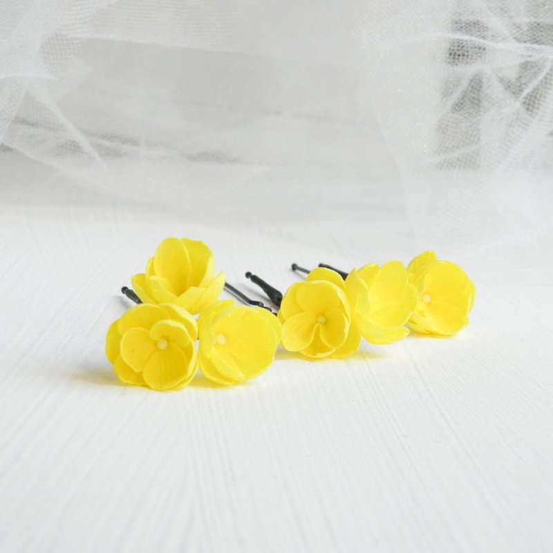 Yellow flowers hair pins Small wedding hair clip - Hair Accessories - Plants & Flowers Yellow