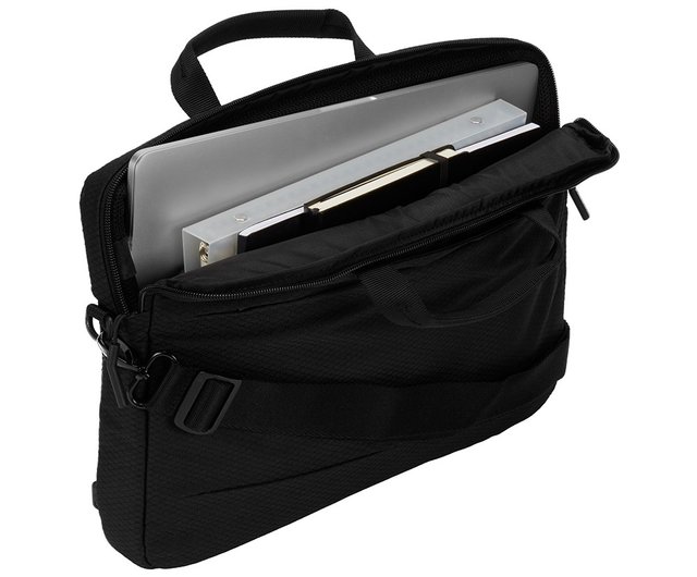 incase briefcase