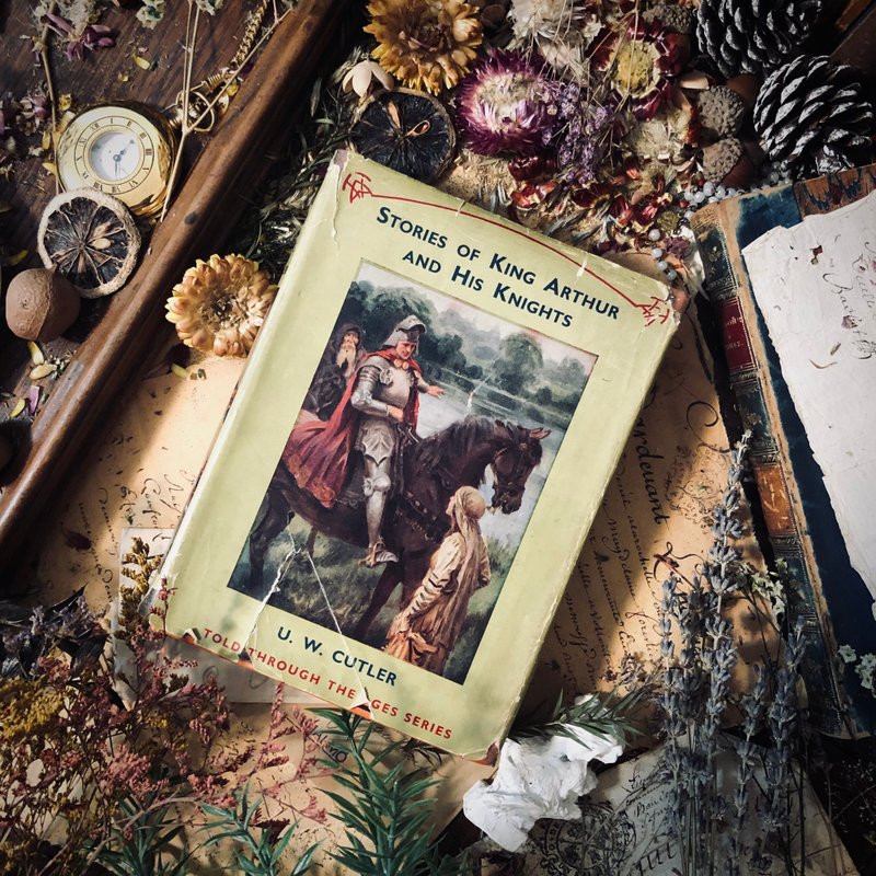 1935年英國出版亞瑟王與他的騎士 - 刊物/書籍 - 紙 黃色