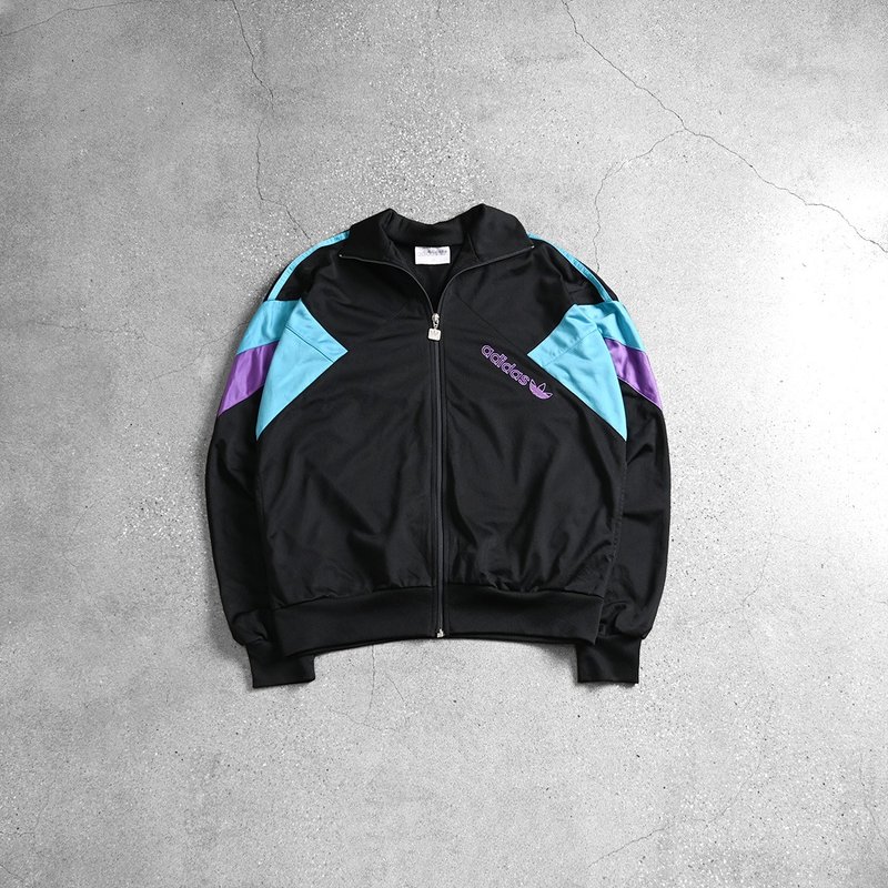 Vintage adidas 運動外套 / 教練外套、復古休閒、美式運動外套 - 女大衣/外套 - 其他材質 黑色