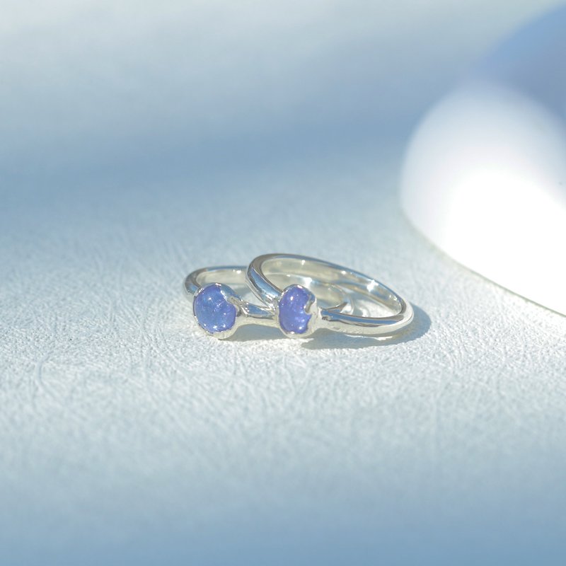 可愛的銀坦桑石戒指 - 戒指 - 寶石 銀色