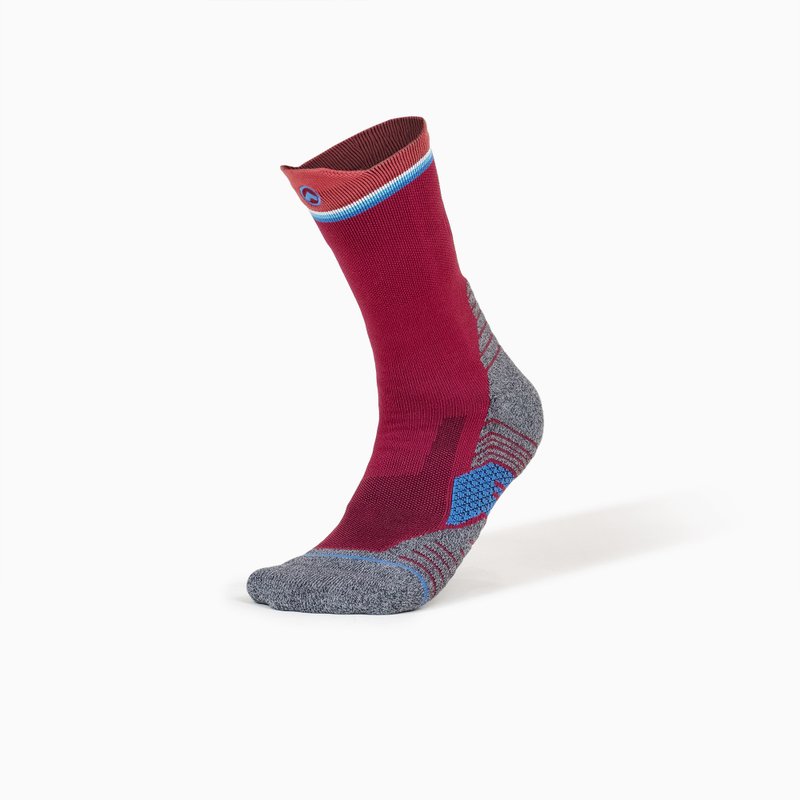 99.9% antibacterial and deodorizing. Permanent 8mm thick-soled sports socks-mid-calf socks-SANTA CRUZ - Socks - Cotton & Hemp Red