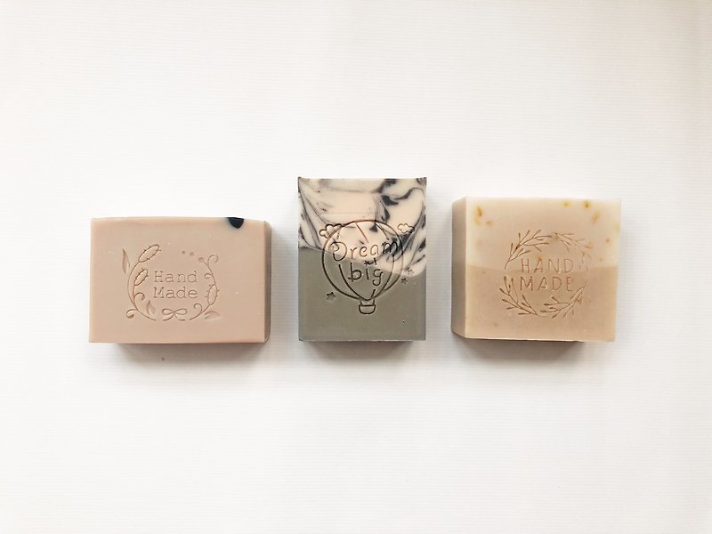วัสดุอื่นๆ สบู่ - A spinach. Custom breast milk soap. DiDi Precious Handmade Soap