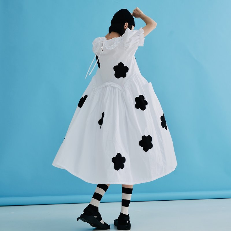White Big Flower Doll Collar Slim Dress / One Piece Skirt - One Piece Dresses - Cotton & Hemp White