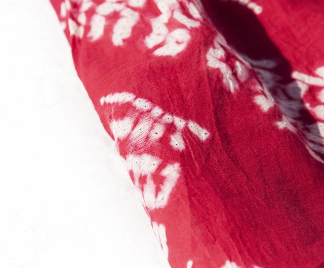 青染めシルクスカーフ/ろうけつ染めシルクスカーフ/植物染めスカーフ