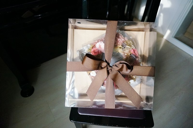 Wreath gift box packaging - วัสดุห่อของขวัญ - อะคริลิค 