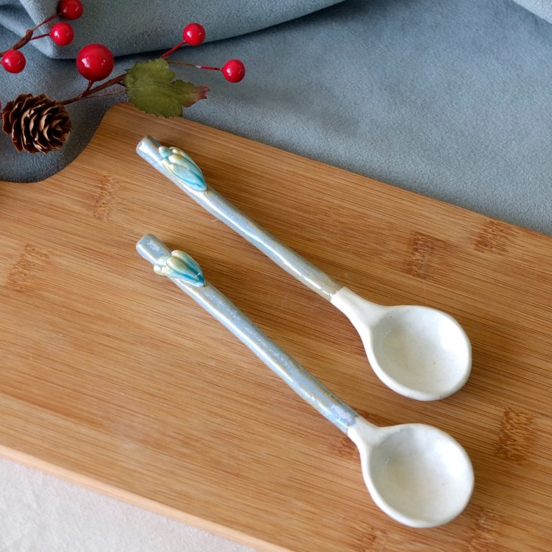 Fruit decoration spoon /Hand made＆Limited Edition - Cutlery & Flatware - Pottery Blue