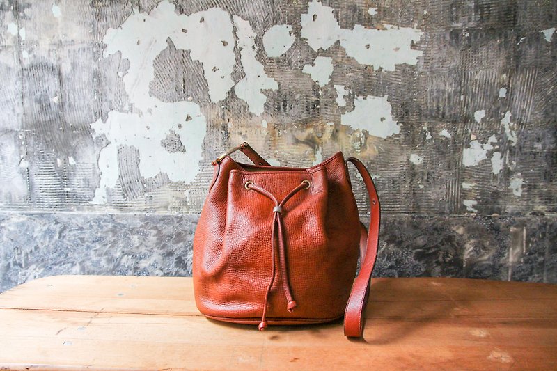 袅袅 department store-Vintage Dior caramel color bucket bag side backpack retro - Messenger Bags & Sling Bags - Genuine Leather 