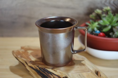 自然釉文創工作室 【母親節禮物】240ml 柴燒古銅金 方韻杯 咖啡杯 臺灣鶯歌製