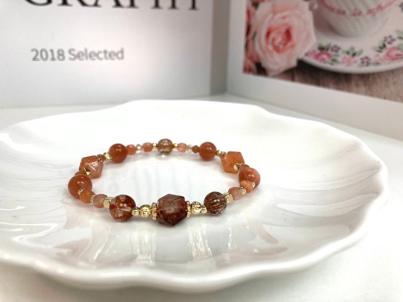 【可客制】紅膠花銅髮晶太陽石水晶手鍊 提升人緣健康水晶手鏈 - 手鍊/手環 - 水晶 
