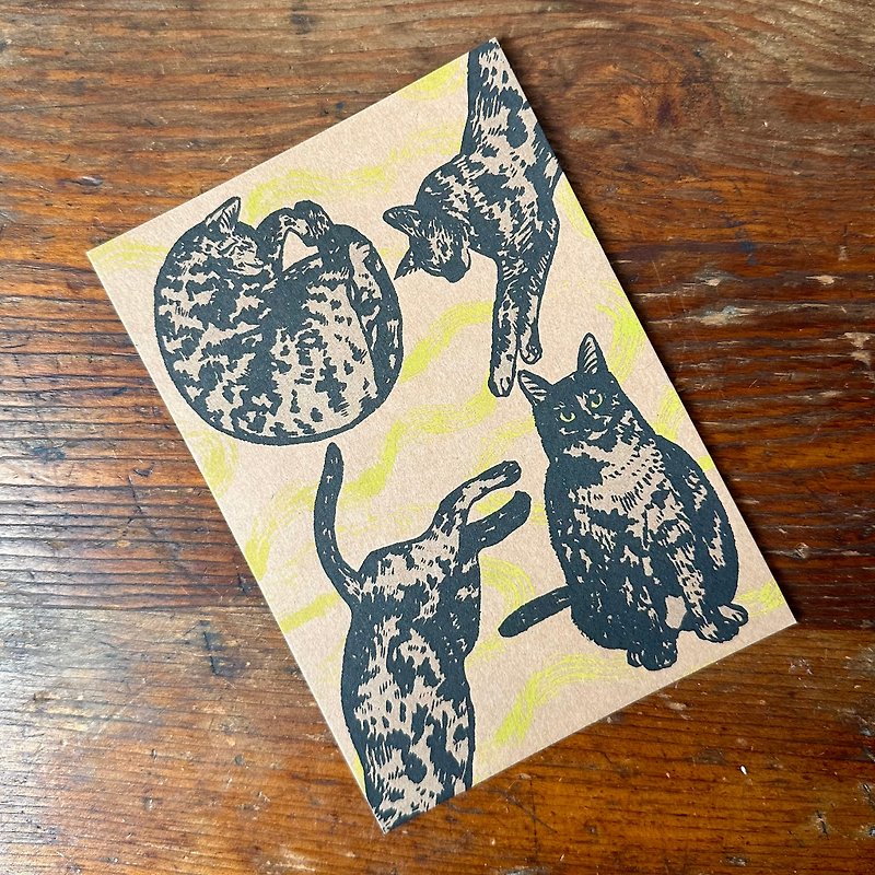 Tortoiseshell cat perforated postcard - การ์ด/โปสการ์ด - กระดาษ หลากหลายสี