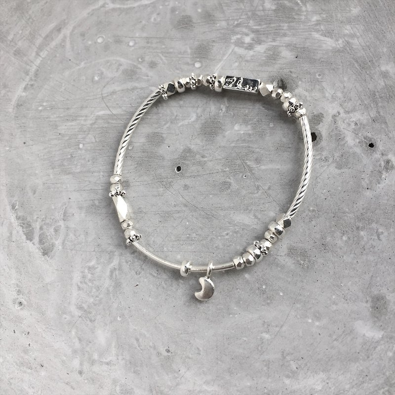 Zhu [Silver] - moon say (Mother's Day gift / silver bracelet / gifts / Christmas / water) - สร้อยข้อมือ - โลหะ 