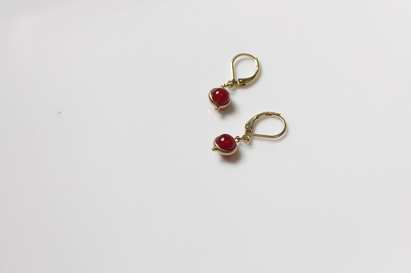 Red circle agate brass earrings - Earrings & Clip-ons - Other Metals Red
