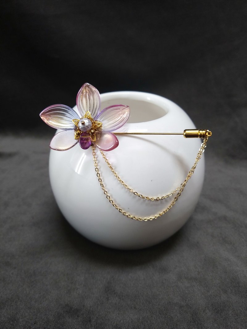 琉璃系列【蘭花】胸針~兩款 ( 紫 ∕  黑色 ) - 胸針 - 琉璃 多色