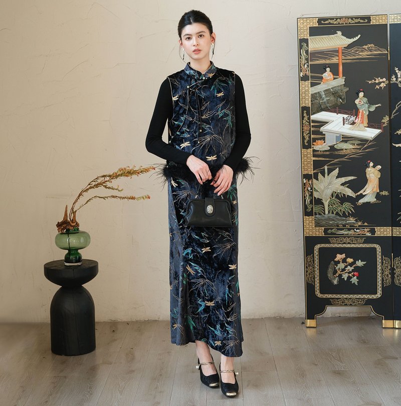 【拼接羽毛】新中式復古中國風 絲絨刺繡背心/半裙 - 背心/無袖上衣 - 其他材質 黑色