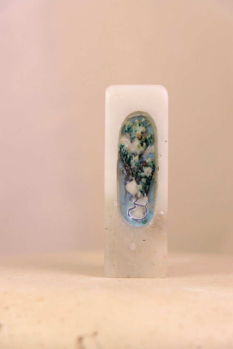 【日好手工刻印・原創樹脂單章】雪霜中的情人草 - 印章/印台 - 石頭 藍色