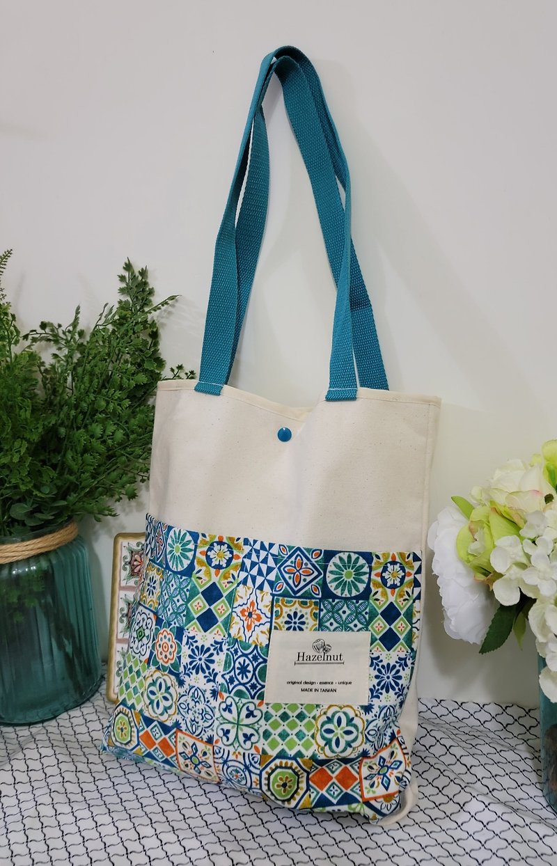 Nordic flower tile blue pattern canvas bag/handbag/cotton canvas/shoulder bag/side - Messenger Bags & Sling Bags - Cotton & Hemp 