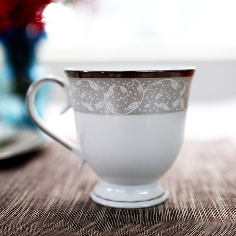 Snow screen Silver bone china mug - Mugs - Porcelain 