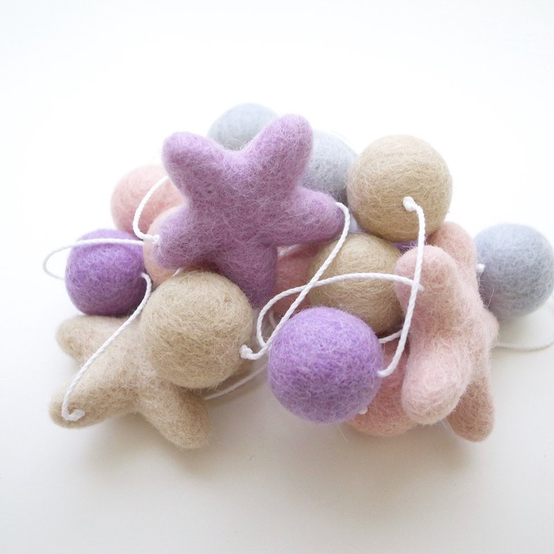 I wool ball star pendant I B. tender purple I home furnishings, camping I wool felt ball - Wall Décor - Wool Purple