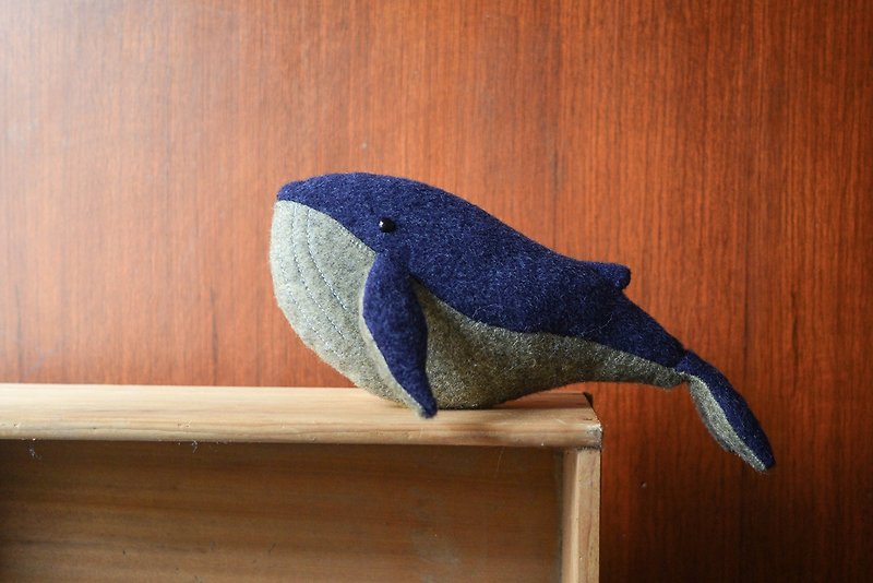 海翁鯨魚玩偶 - 公仔模型 - 聚酯纖維 藍色