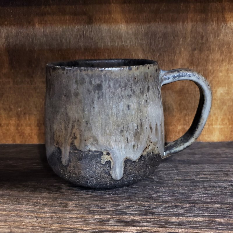 Wood-fired clay mug/coffee cup - แก้วมัค/แก้วกาแฟ - ดินเผา สีดำ