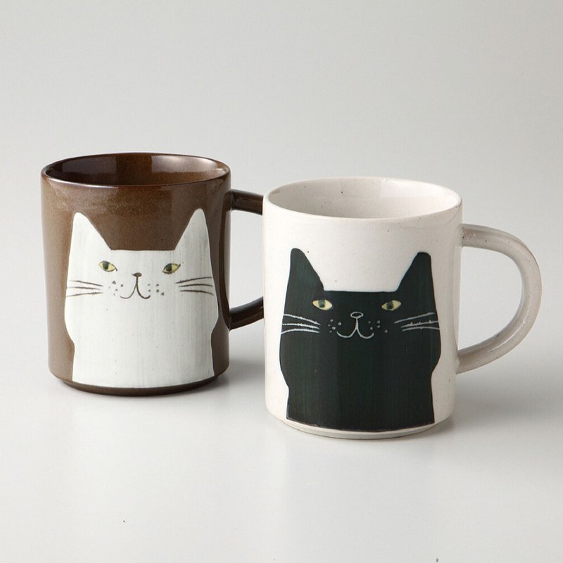 [Christmas Gift] Mino-yaki - hand-painted black and white cat pairing cup gift box (set of two) - Mugs - Pottery White