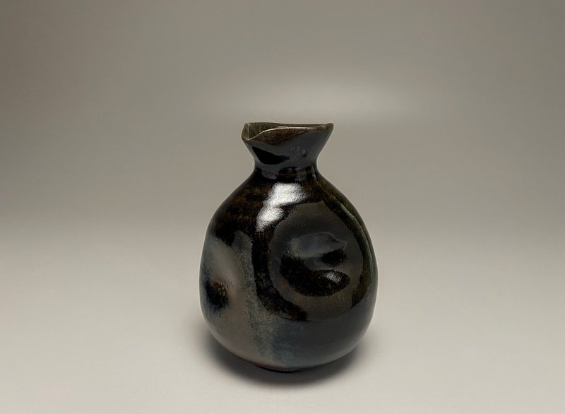 Sake tokkuri - 花瓶/花器 - 陶 