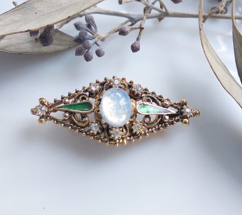 Vintage Jewelry 西洋アンティークアクセサリー FLORENZA Moonlight