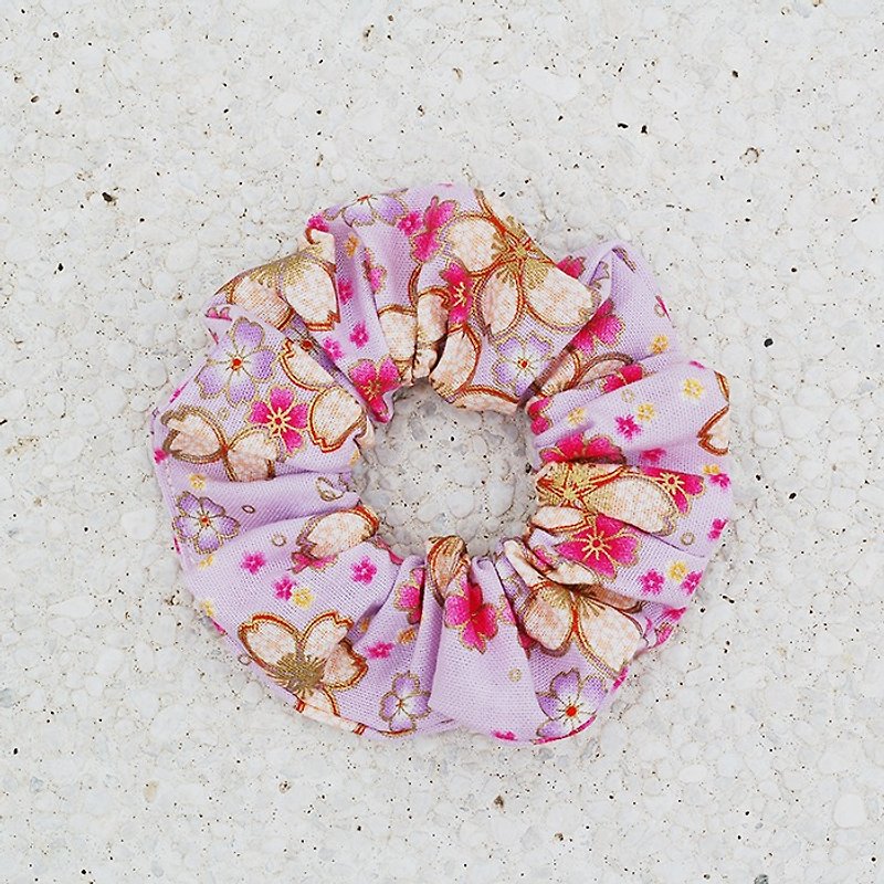 Blossoming bouquet of cherry blossoms _ powder / large intestine ring donut hair ring - Hair Accessories - Cotton & Hemp Pink