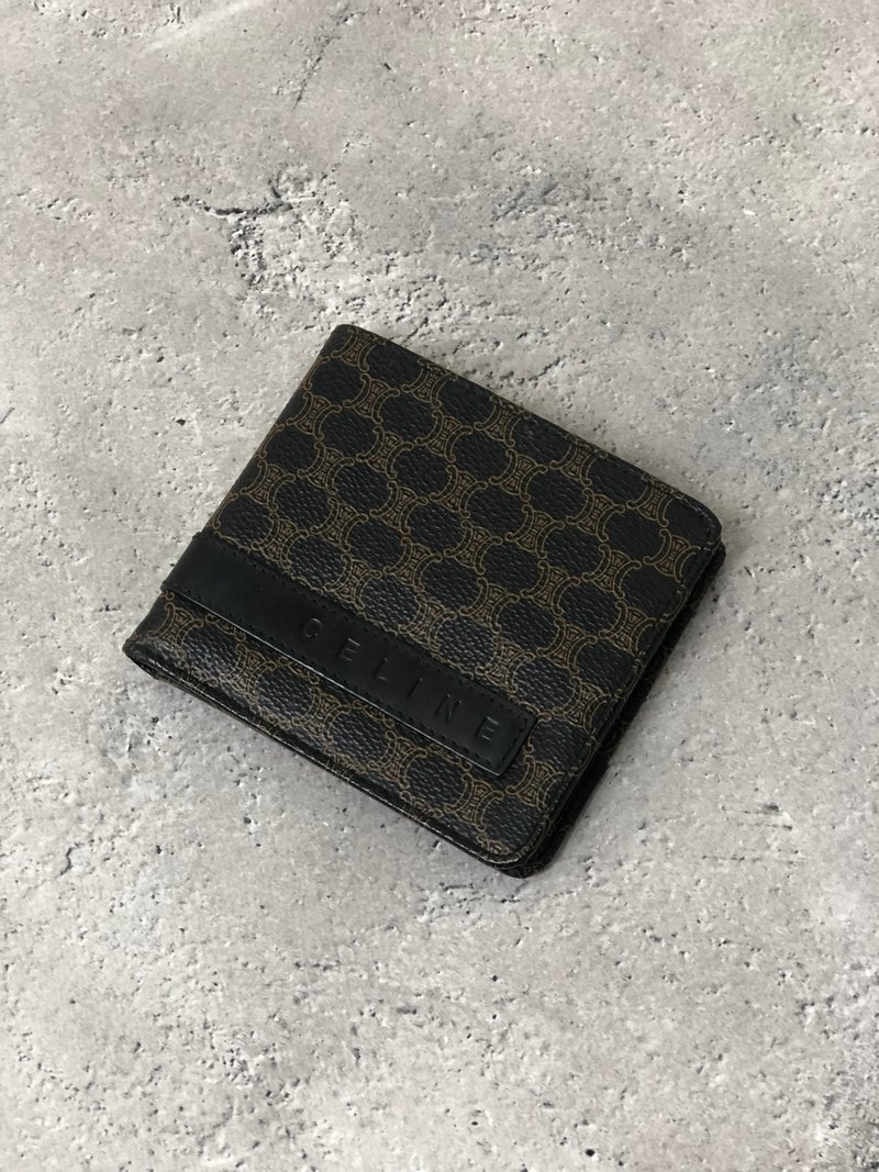 【 日本直送　名牌中古包 】CELINE セリーヌ マカダム 財布 ブラック ロゴ PVCレザー 二つ折り財布 vintage ヴィンテージ  57nfmr - 錢包/皮夾/長短夾 - 防水材質 黑色