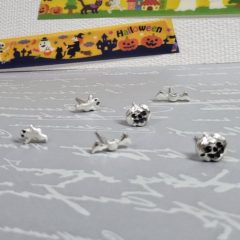 銀鈮細工|銀黏土/萬聖節主題耳環/耳針式/可改矽膠耳夾/手作銀 - 耳環/耳夾/耳骨夾 - 純銀 銀色