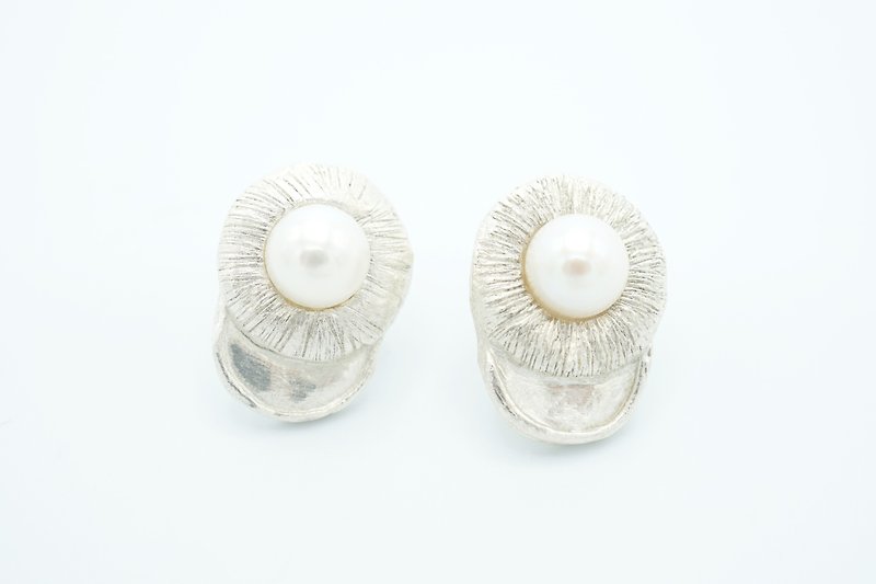 Pearl Two Lotus - Earrings & Clip-ons - Silver Silver