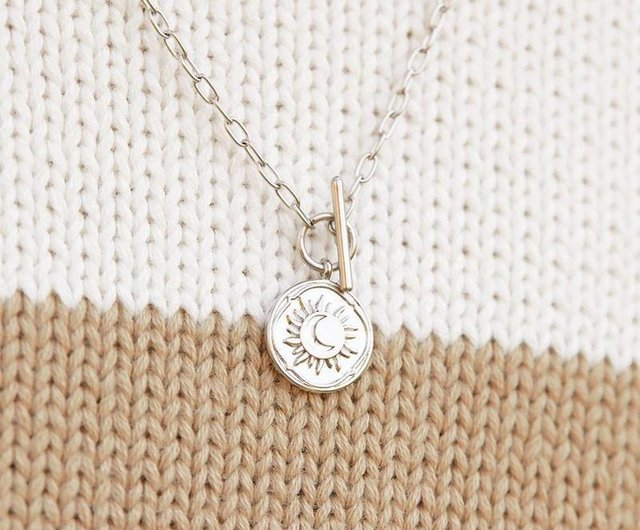 pura vida sun necklace