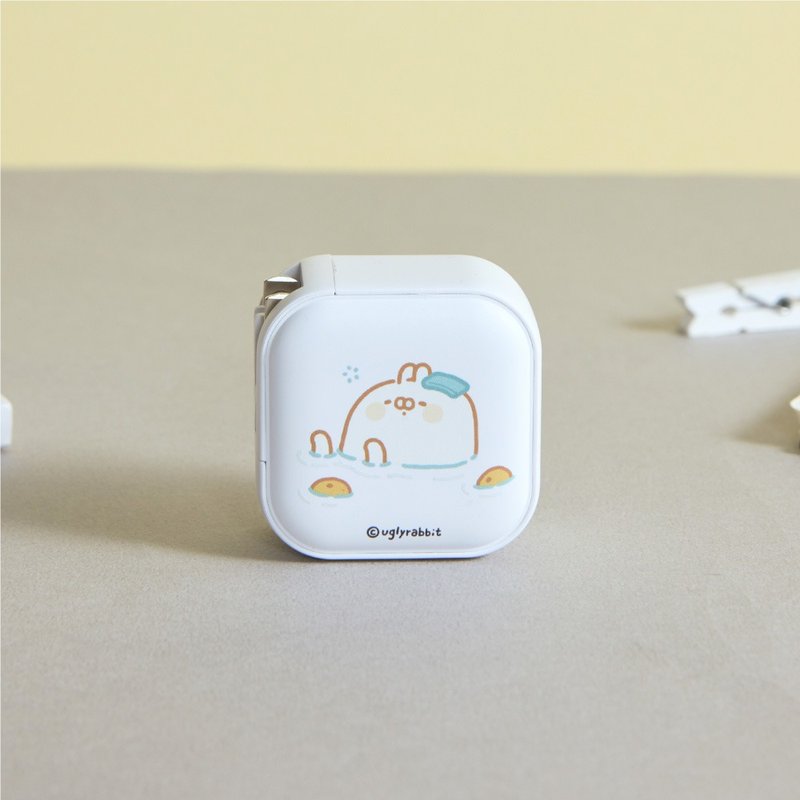 醜白兔水豚泡澡GaN 45W Type-C雙孔充電頭 - 科技小物 - 塑膠 多色