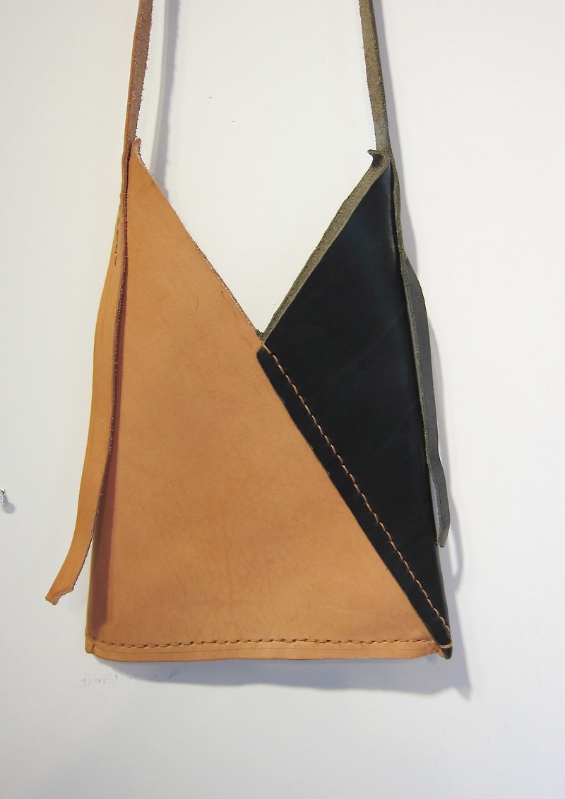 skin. package - Messenger Bags & Sling Bags - Genuine Leather Black